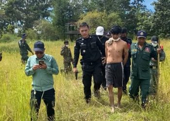 អ្នកទោស៣នាក់ ក្នុងចំណោម៧នាក់ដែលហែកគុក ត្រូវតាមប្រមាញ់បានវិញ ដោយទម្លាយវិធីហែកគុក