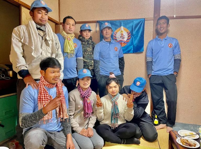 បងប្អូនខ្មែរនៅកូរ៉េ នាំគ្នាបង្ហោះសារវីដេអូ អំពាវនាវ ដល់បងប្អូនខ្មែរយើងទៅបោះឆ្នោតឃុំសង្កាត់ជូនគណបក្សប្រជាជនកម្ពុជា