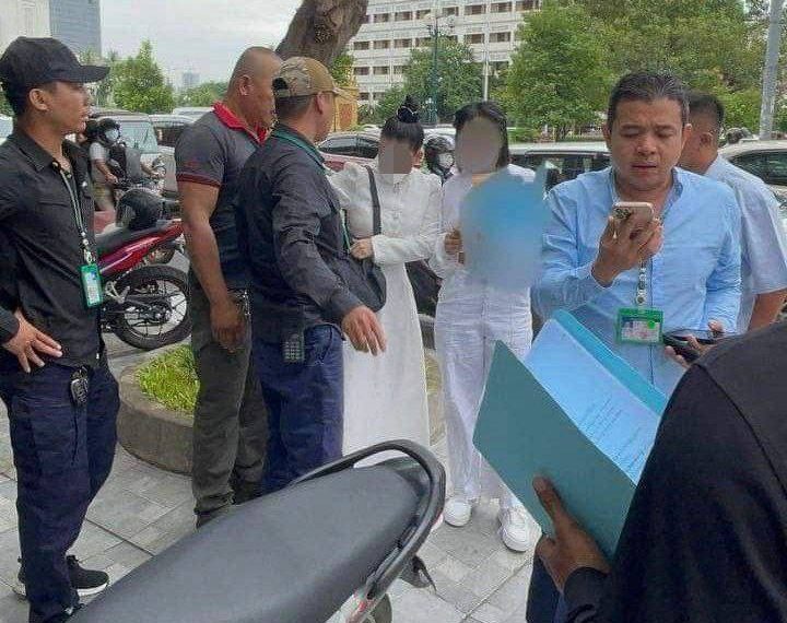 កុំអាងមានលុយចេះតែហ៊ាន! សមត្ថកិច្ចនាំខ្លួនថៅកែ ក្រុមហ៊ុន Darling Skin Care ដែលខ្លាំងបរិហារកេរ្ដិ៍គេនិងញុះញង់ឱ្យមានការរើសអើង