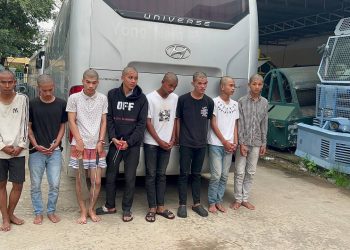 បញ្ជូនក្រុមអ្នកក្លាហានកាប់គេយ៉ាងសាហាវដាច់ស្លឹកត្រចៀកចំនួន៨នាក់ទៅបង្ហាញភាពអស្ចារ្យនៅតុលាការ