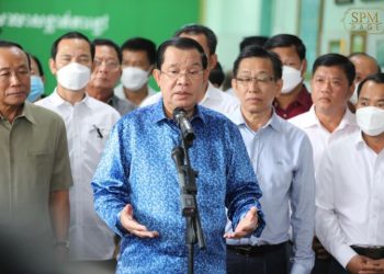 សម្តេចតេជោ ហ៊ុន សែន៖ ខ្ញុំកាន់អំណាចបើហានកាត់ទឹកដីឱ្យបរទេសនឹងជាប់ទោសតាមច្បាប់ដូចទណ្ឌិត សម រង្ស៊ី