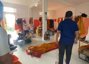 ផ្អើលពេញវត្តក្រោយប្រទះឃើញព្រះសង្ឃមួយអង្គបានសម្រេចចិត្តចងកសម្លាប់ខ្លួនព្រោះតែចាញ់បោកស្រី