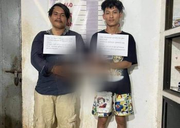 ចាប់ហើយនៅញញឹមធ្វើមុខស្រស់លោកចោរដ៏ពូកែ! សញ្ញាជួញដូរថ្មាំញៀននិងកាប់ប្លន់យកម៉ូតូដ៏សកម្មនៅស្រុកបាទីត្រូវសមត្ថកិច្ចចាប់ខ្លួនបានហើយ