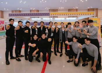 ទទួលការចាប់អារម្មណ៍ខ្លាំងពីសំណាក់ៗនារីខ្មែរយើង! លេចវត្តមាន បុរសឯកថៃនិងឡាវមកកម្ពុជាក្នុងបង្ហាញរូបសម្រស់ (ចុចមើលរូបភាពនិងព័ត៌មានលម្អិត )