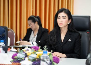 រដ្ឋមន្ត្រីក្រសួងកិច្ចការនារី ស្នើរសុំអ្នកឧកញ៉ា ម៉ៅ ចំណាន គិតម៉េង សហប្រតិបត្តិការរួមគ្នាលើកកម្ពស់តម្លៃស្ត្រីនិងយេនឌ័រនៅក្នុងសង្គមកម្ពុជា